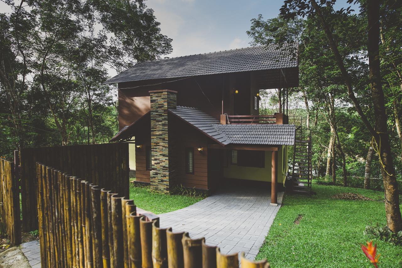 Riverine Springs Wadakkanchery Extérieur photo